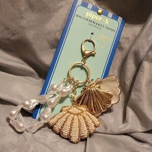 Piper K Gold and Pearl Shell Bag Charm Keychain Bnwt HL